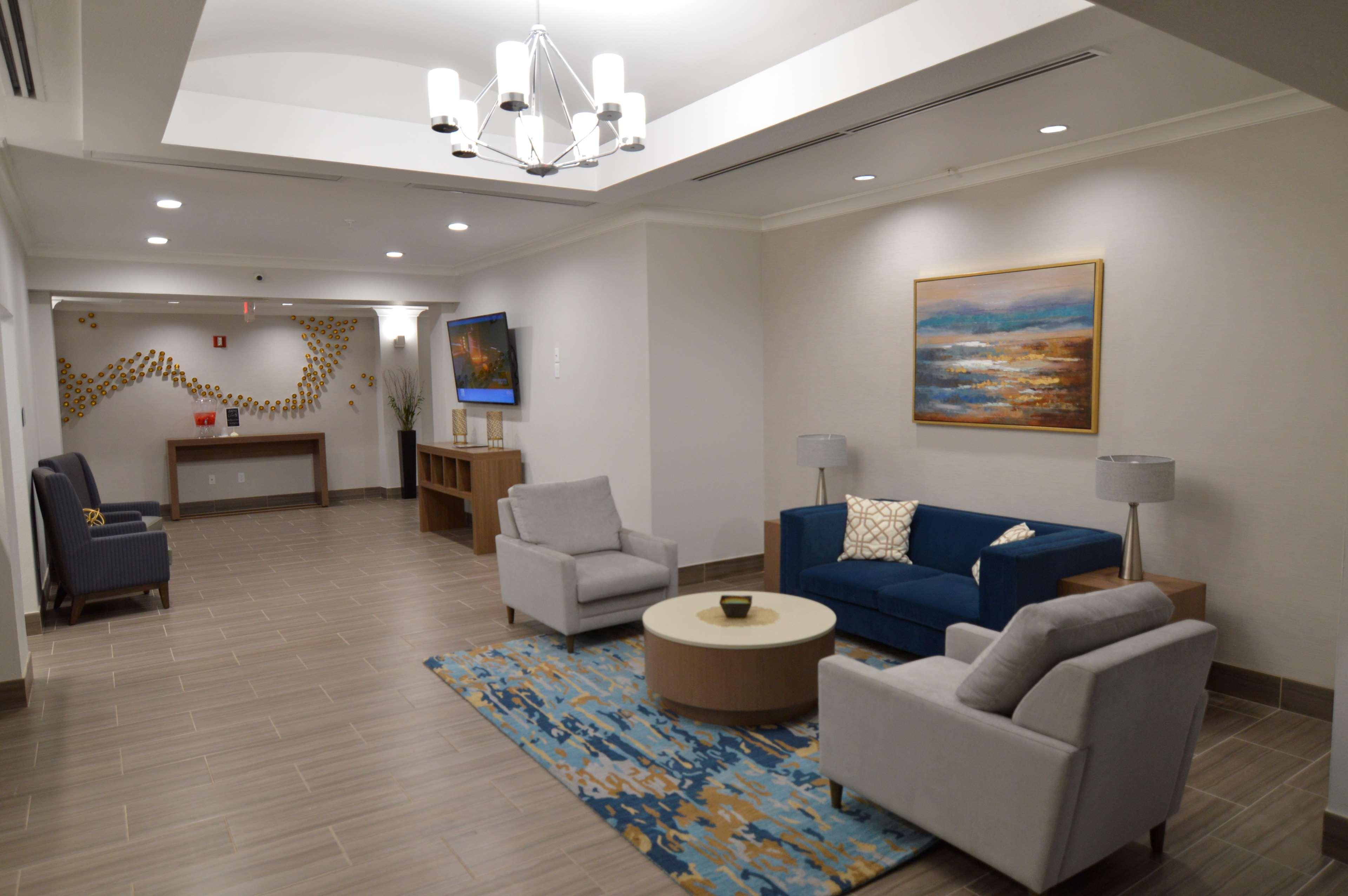 Best Western Plus Rama Inn & Suites ลาแกรนด์ ภายนอก รูปภาพ