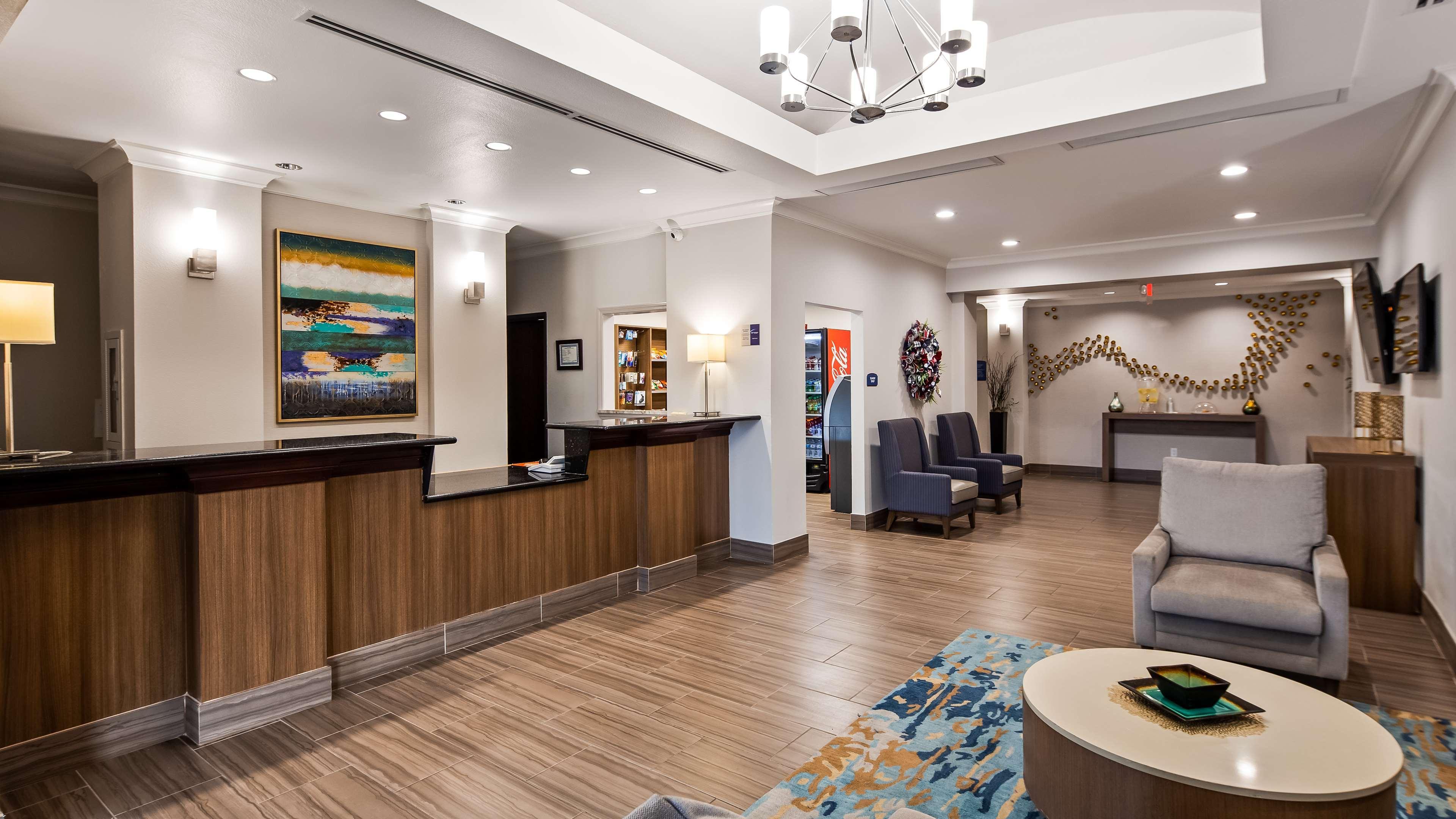 Best Western Plus Rama Inn & Suites ลาแกรนด์ ภายนอก รูปภาพ
