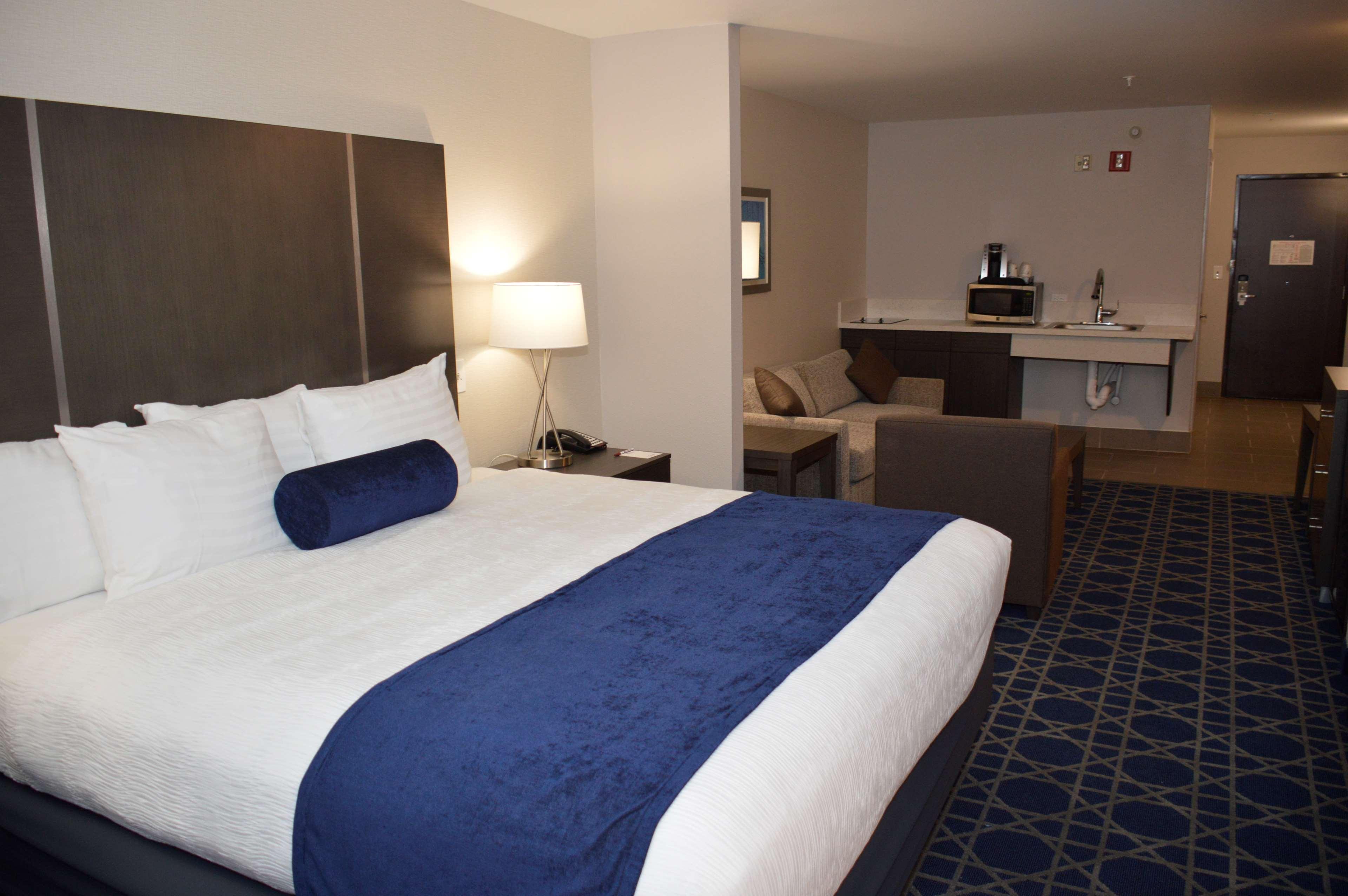 Best Western Plus Rama Inn & Suites ลาแกรนด์ ภายนอก รูปภาพ