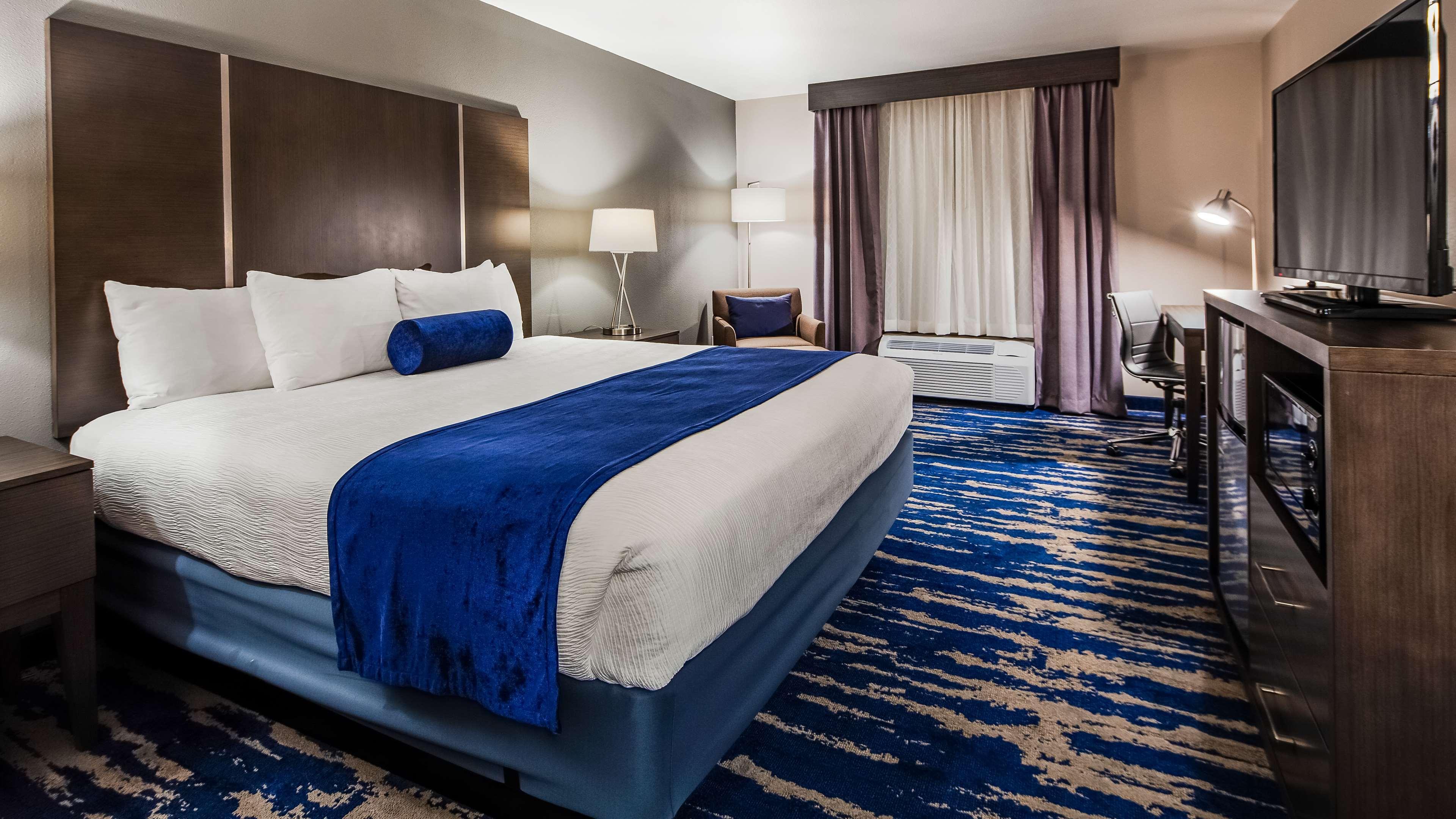 Best Western Plus Rama Inn & Suites ลาแกรนด์ ภายนอก รูปภาพ
