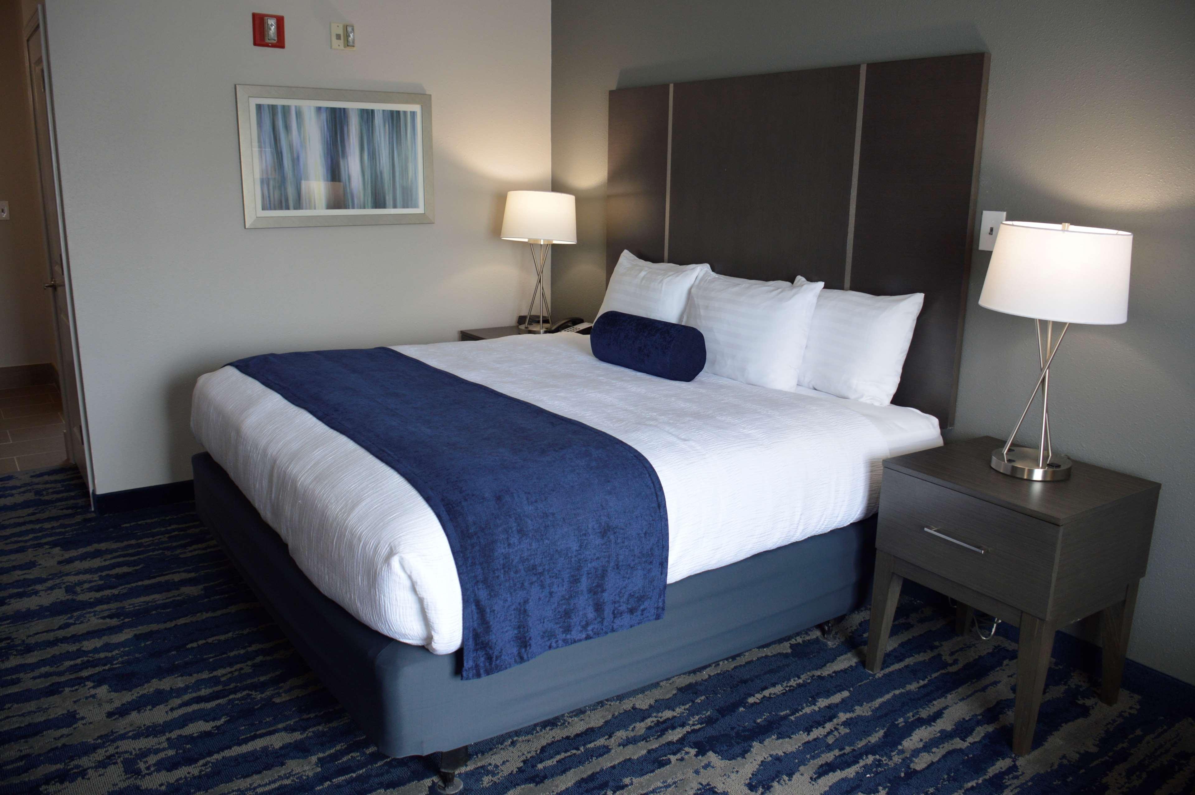 Best Western Plus Rama Inn & Suites ลาแกรนด์ ภายนอก รูปภาพ